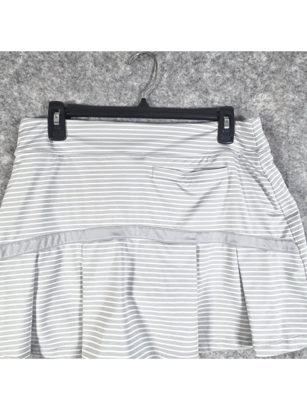 Nike Golf Striped Skort Gray M Dri-FIT Athletic Tennis Country Club - Picture 8 of 12